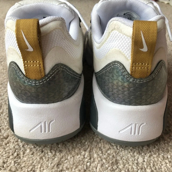 Gently used Nike air max 200 baby dragon GS marathon running shoes - Picture 6 of 8